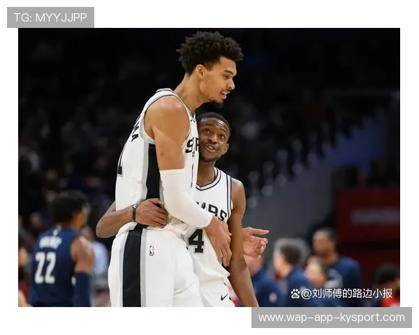 福克斯突破后抛投命中,国王以速度取胜