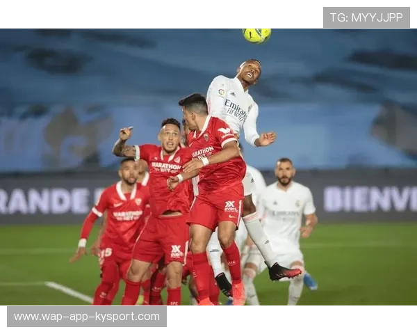 塞维利亚中场对抗环节提升节奏